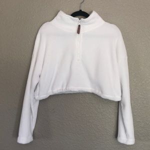 URBAN OUTFITTERS ZIP FLEECE CROP-TOP